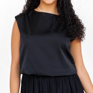 Black‎ bubble hem silk like blouse Anthropologie  Small NWT